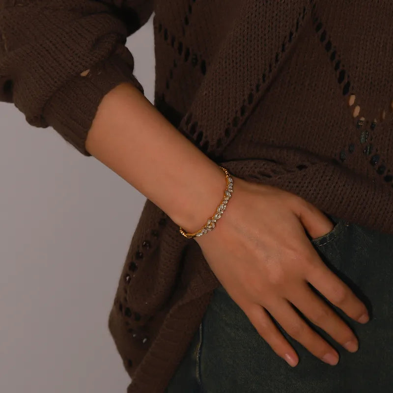 Classic Style Bracelet 2 62carat