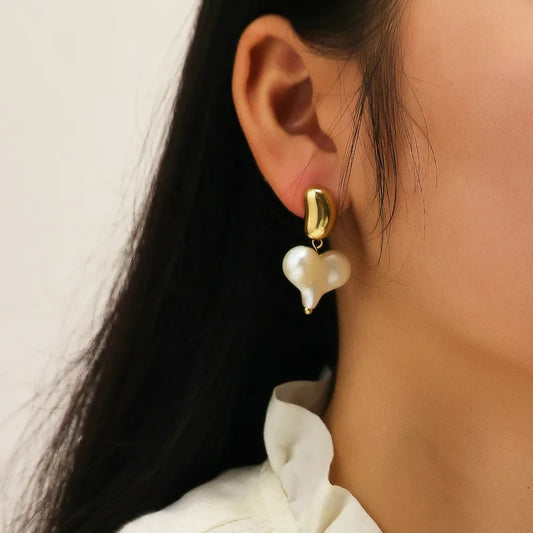 Heart Shaped Earrings Romantic Fashionable 62carat