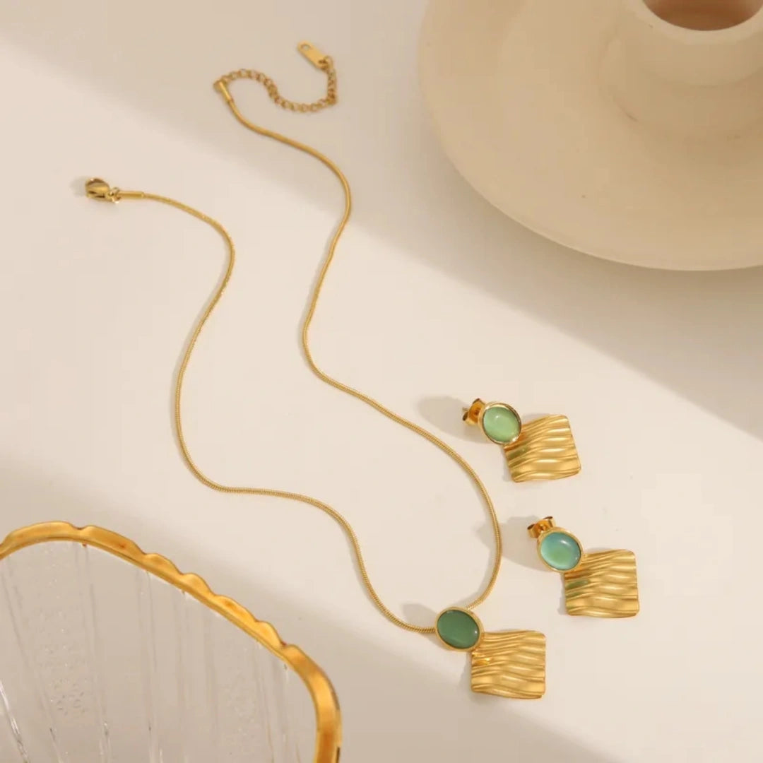 Square Jewellery Sets - 62carat