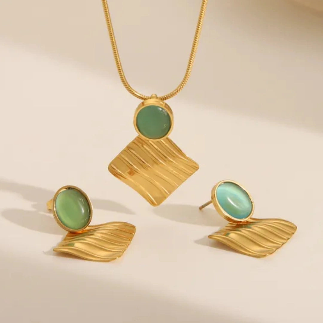 Square Jewellery Sets - 62carat
