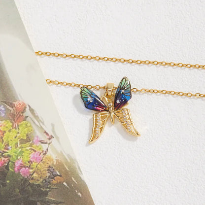Butterfly-Shaped Necklace 62carat