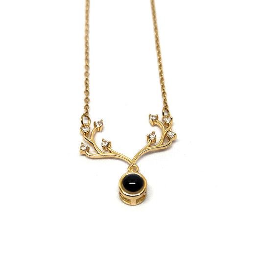 Deer Horn Necklace 62carat