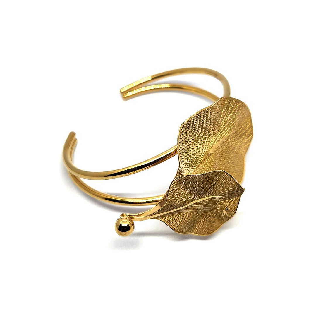 2 Leaf Style Bangle - 62carat