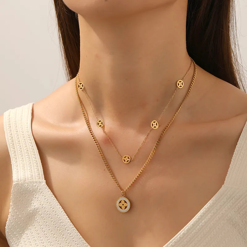 2 Layer Flower Necklace 62carat