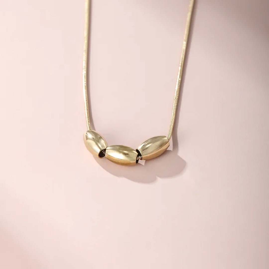 3 Points Necklace - 62carat