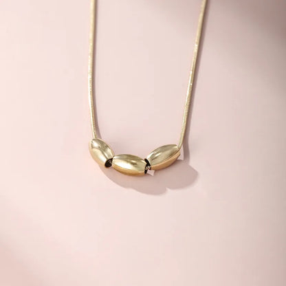 3 Points Necklace - 62carat