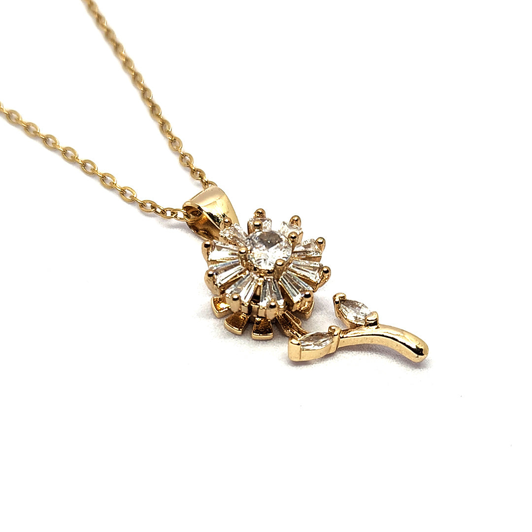 Beautiful Necklace for Party 62carat