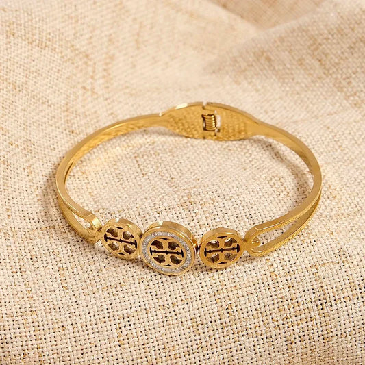 Casual Simple Style Bangle 62carat