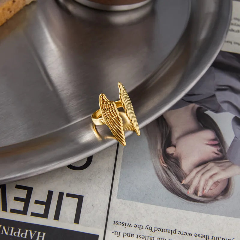 Classic Angel Wings Open Ring 62carat