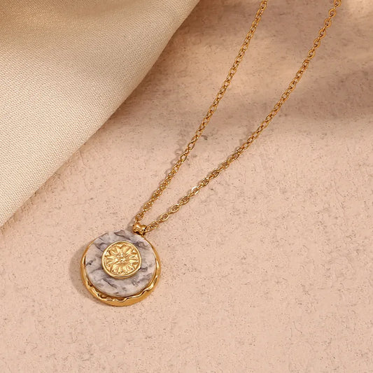 Classic Coin Pendant 62carat