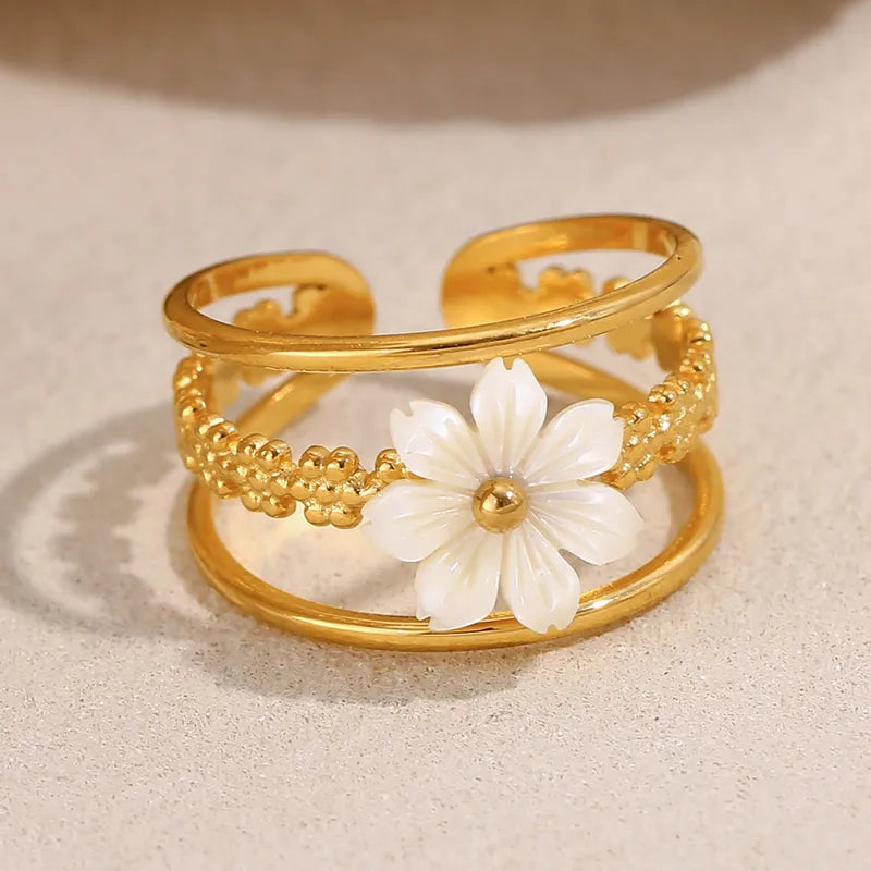 Classic Flower Ring 62carat