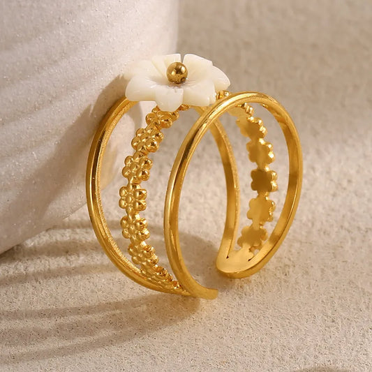 Classic Flower Ring 62carat