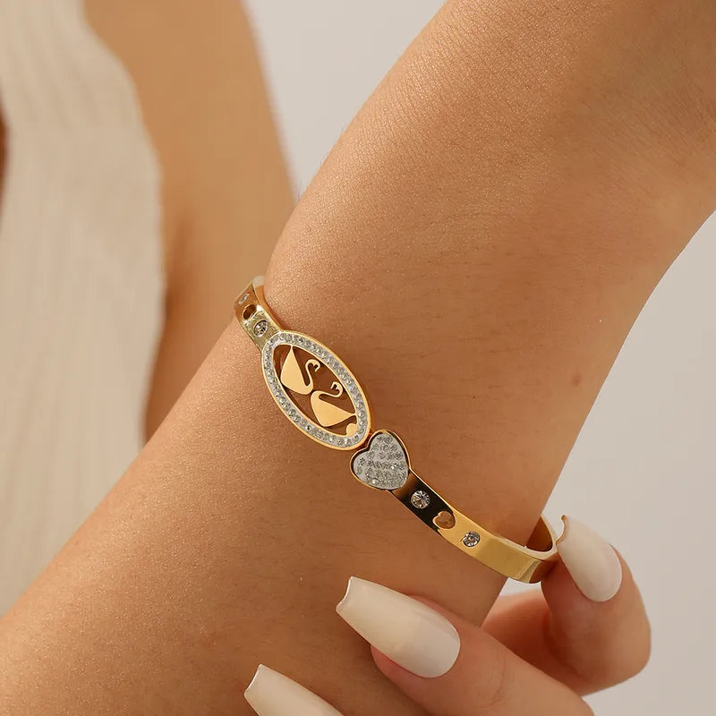 Couple Swan Bracelet 62carat