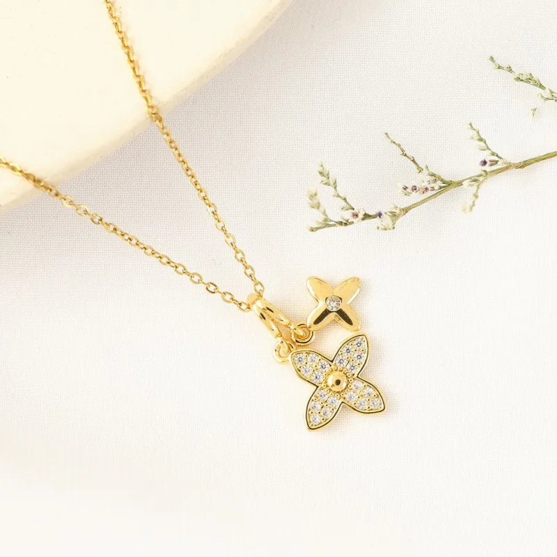 Dual Flower Necklace 62carat