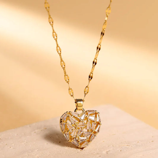 Elegant Glam Heart Shape Necklace 62carat