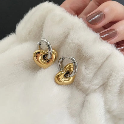 Elegant Heart Shape Dual Tone Earring 62carat