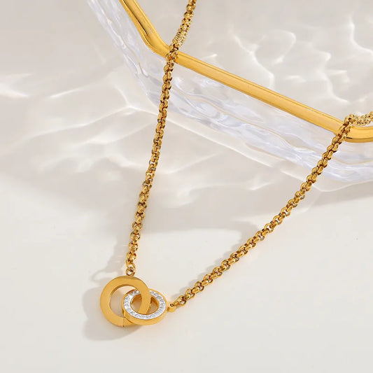 Elegant Love Necklace 62carat