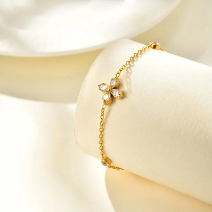 Elegant Luxury Flower Bracelet 62carat
