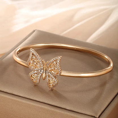 Elegant Butterfly Bracelet 62carat