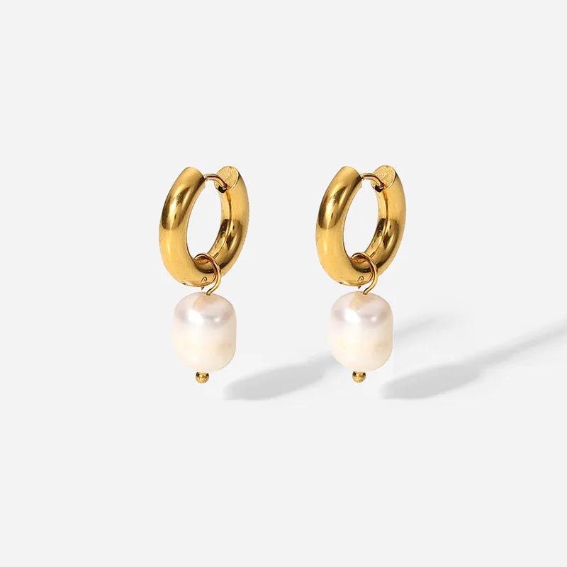 Fashion Style Pearl Earring 62carat