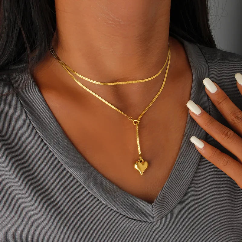Fashionable Sexy Long Necklace 62carat