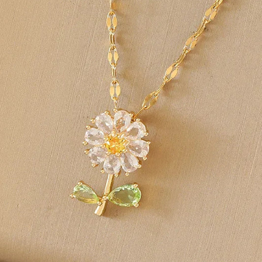 Flower Zircon Pendant Necklace - 62carat