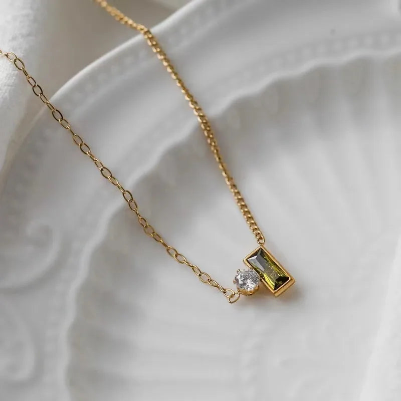 Green Zircon Pendant Necklace 62carat