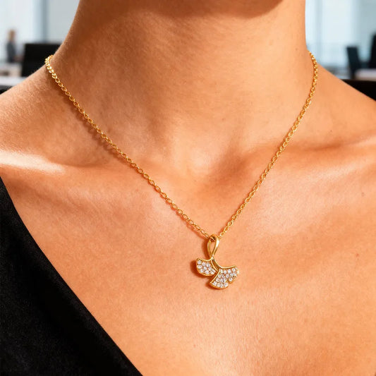 Heart-shaped Ginkgo Leaf Flower Necklace 62carat