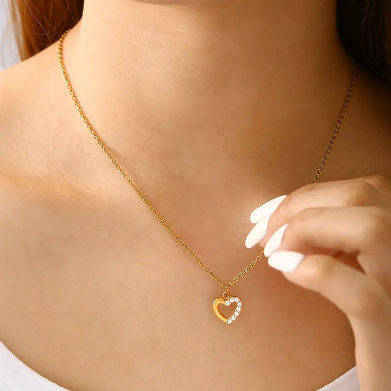 Heart Shape Classic Necklace for all Event 62carat