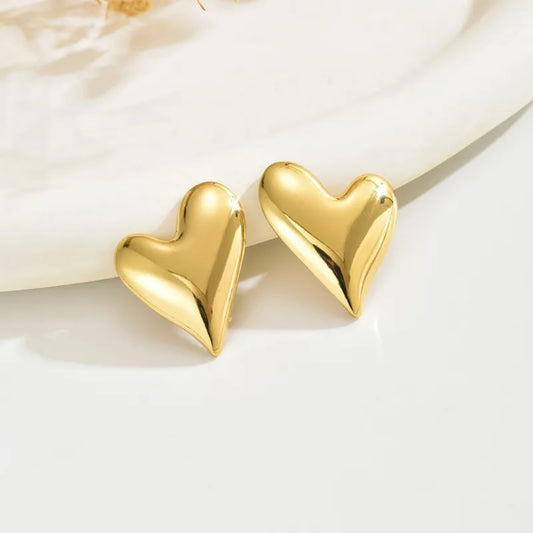 Heart Shape Ear Studs - 62carat