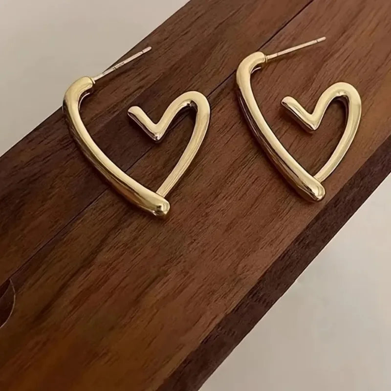 Heart Shape Long-Lasting Earring 62carat