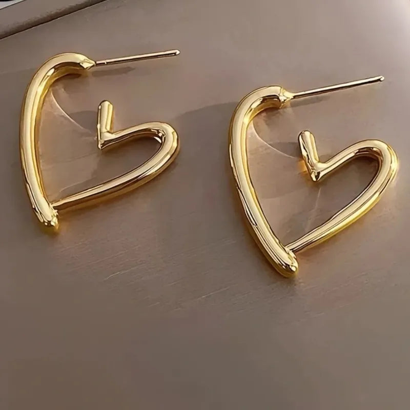 Heart Shape Long-Lasting Earring 62carat