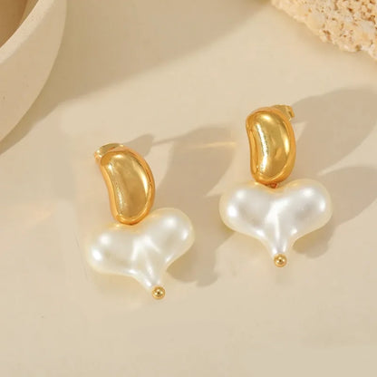 Heart Shaped Earrings Romantic Fashionable 62carat
