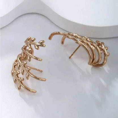 Leaf Asymmetrical Earring 62carat