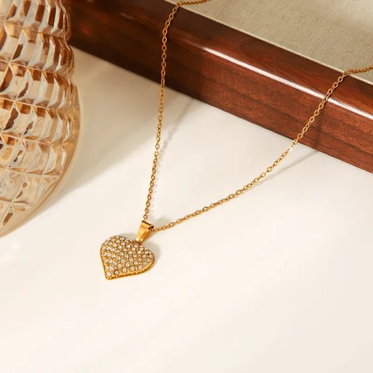Light Luxury High-end Heart-shaped Pendant Necklace 62carat