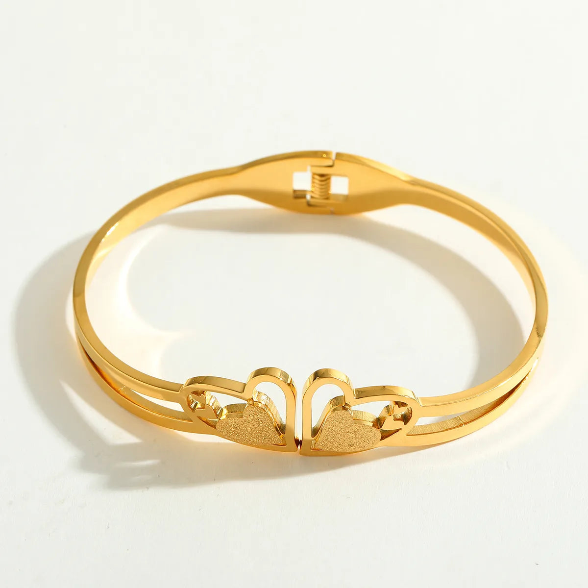 Love Couple Bangle 62carat