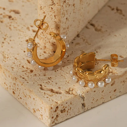 Luxurious French Style C Shape Earring 62carat