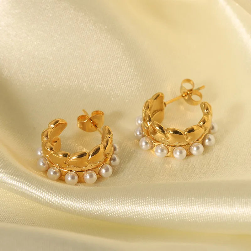 Luxurious French Style C Shape Earring 62carat