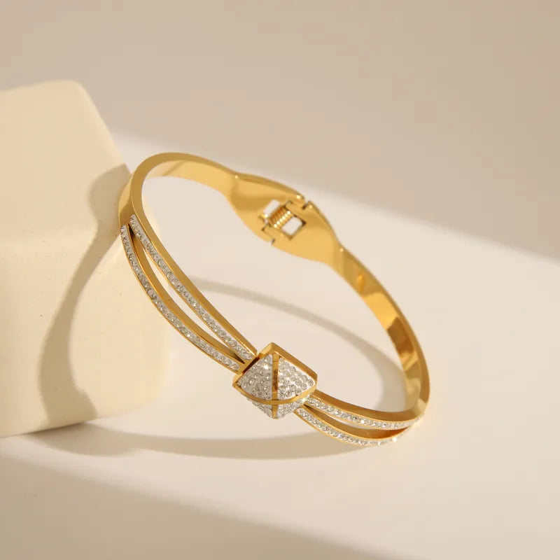 Party Wear Zircon Bangle 62carat