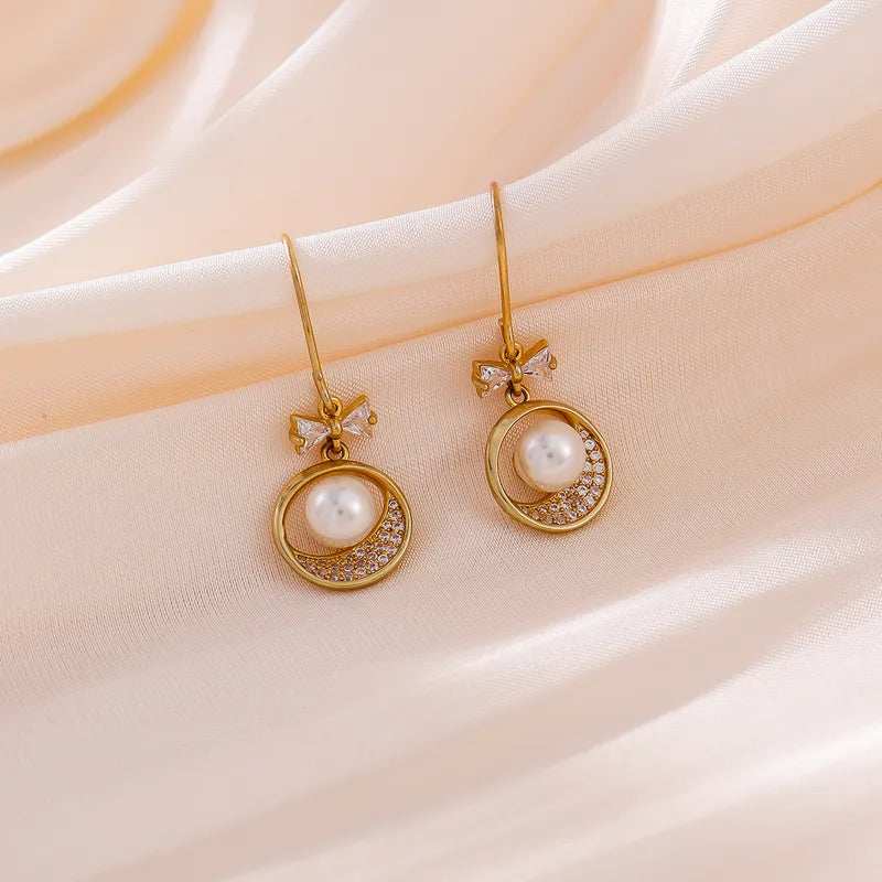 Sexy Fashionable Pearl Beads Celebration Earring 62carat