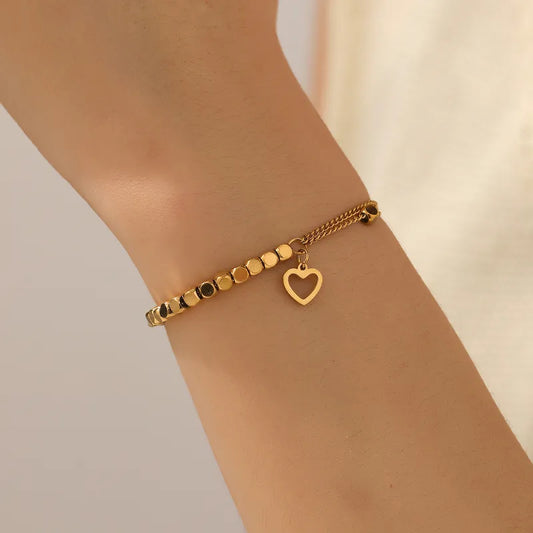 Small heart Shape Bracelet 62carat