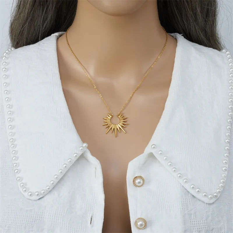 Sun Necklace 62carat
