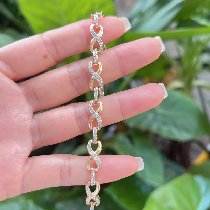 Sweet Classic Style 8-Shaped Bracelet 62carat