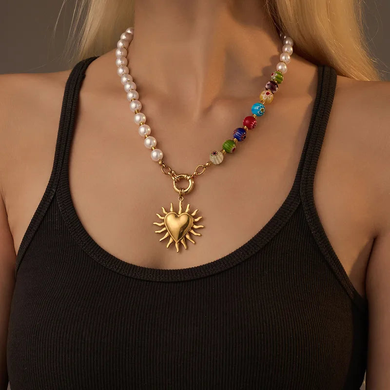 Synthetic Resin Glam Vacation Necklace 62carat