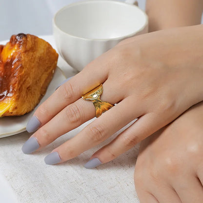 Unusual Shape Ring Casual Holiday Daily 62carat