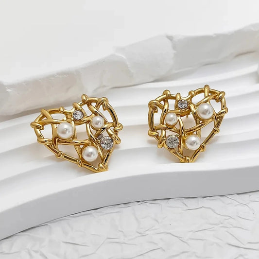 Vacation Classic Style Heart Shape Earrings - 62carat