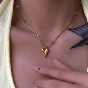 Sweet Heart Shape Pendant Necklace - Image 3