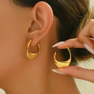 Vintage Style Simple Style C Shape Ear Studs - Image 2